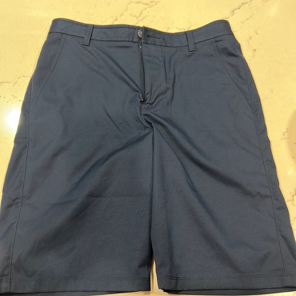 Under Armour Other - Teen/Boys Navy Under Armour Golf/Uniform Short